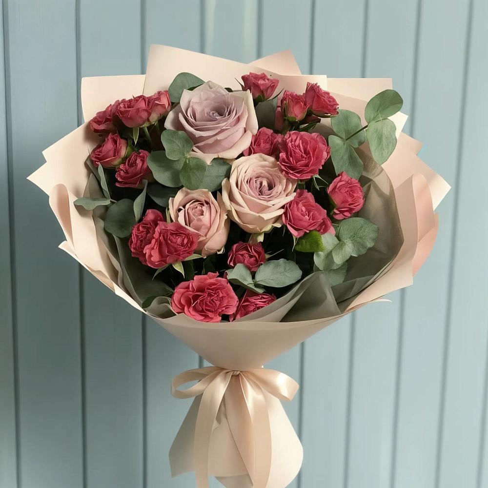 Букет цветов из: Гвоздики и Розы в Смоленской