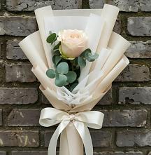 Букет цветов из:  Розы в Смоленской