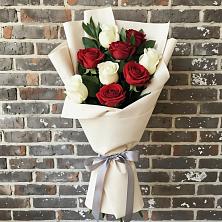 Букет цветов из:  Розы в Смоленской