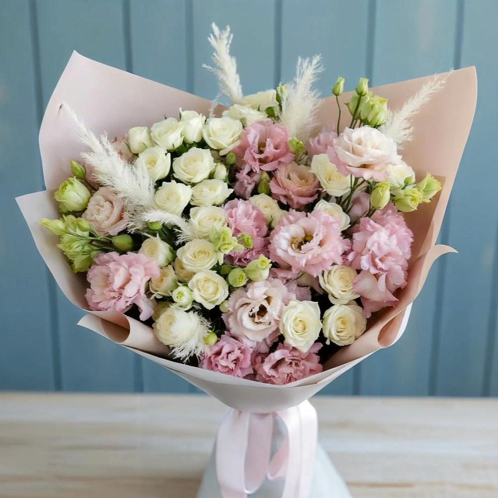 Букет цветов из: Альстромерии и Розы в Смоленской