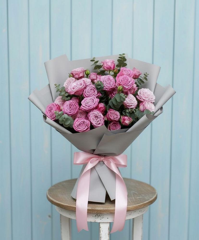 Букет цветов из: Розы в Смоленской