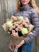 Букет цветов из:  Розы в Смоленской
