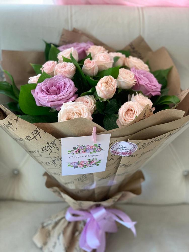 Букет цветов из: Розы в Смоленской