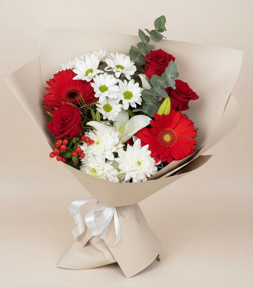 Букет цветов из: Розы, Хризантемы, Герберы и Лилии в Смоленской