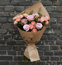 Букет цветов из:  Розы в Смоленской