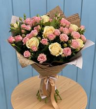 Букет цветов из:  Розы в Смоленской