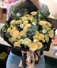 Букет цветов из:  Розы и Лизиантусы #REPLACE_PRED# Смоленской