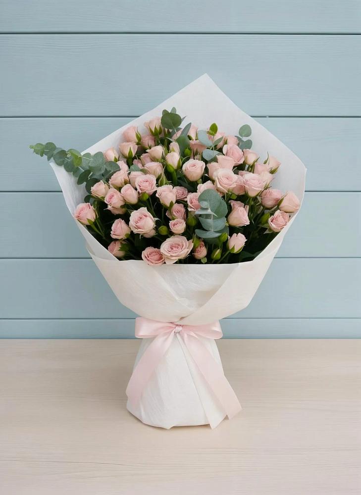 Букет цветов из: Розы в Смоленской