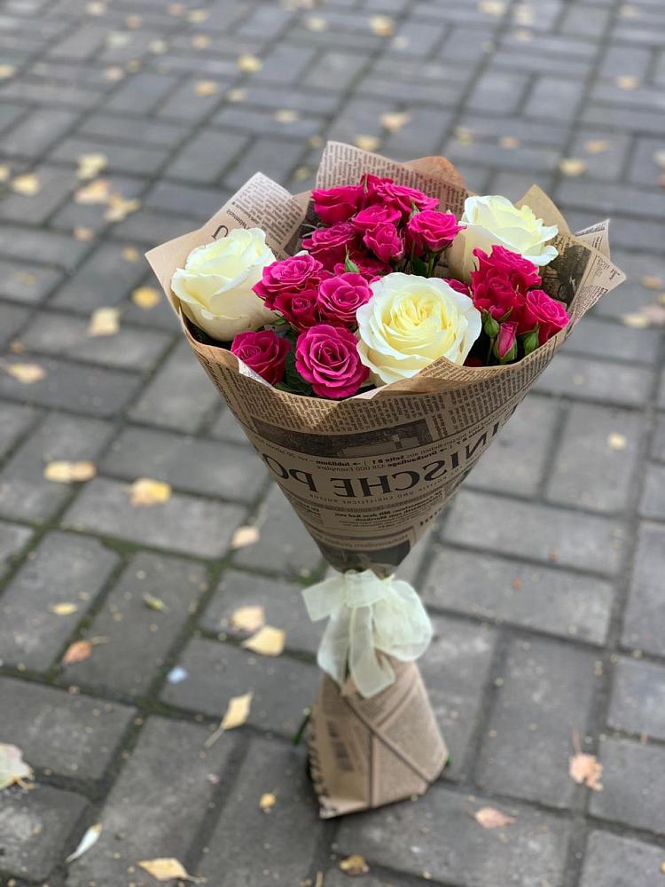 Букет цветов из: Розы в Смоленской