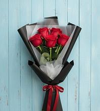 Букет цветов из:  Розы в Смоленской