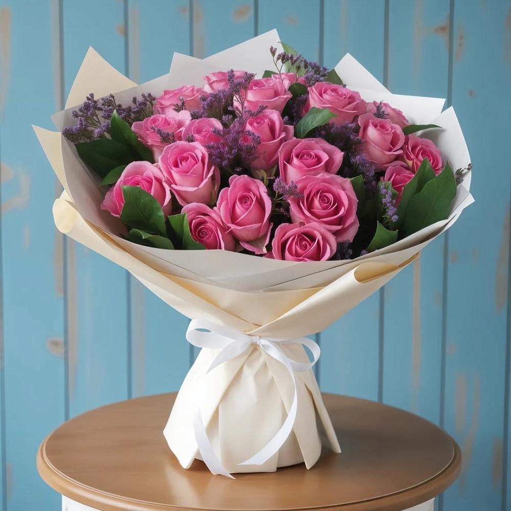 Букет цветов из: Розы в Смоленской