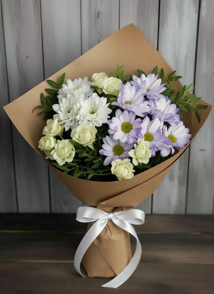 Букет цветов из: Хризантемы и Розы в Смоленской